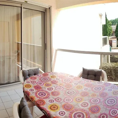 T2 Avec Piscine Et Parking Prive, Proche Et Centre, - Fr-1-388-88